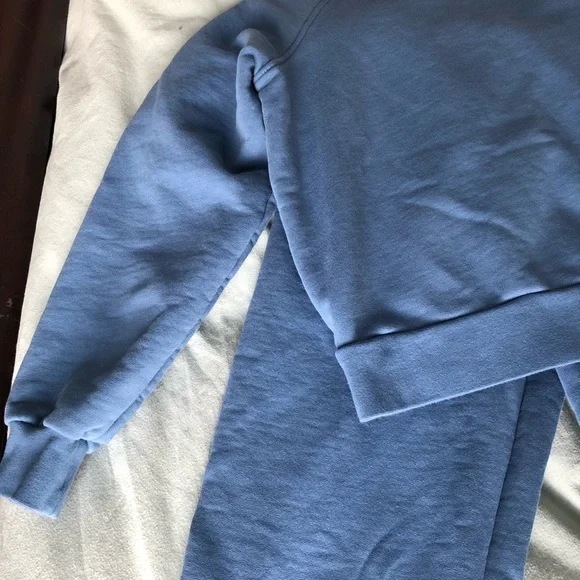 REFORMATION Rio Sweatshirt & Sweatpants Set - Picture 5 of 10